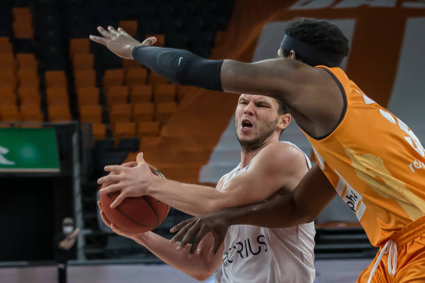 展现了个人 展现了个人