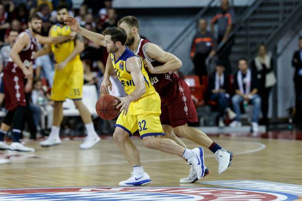 越的盘带能 越的盘带能