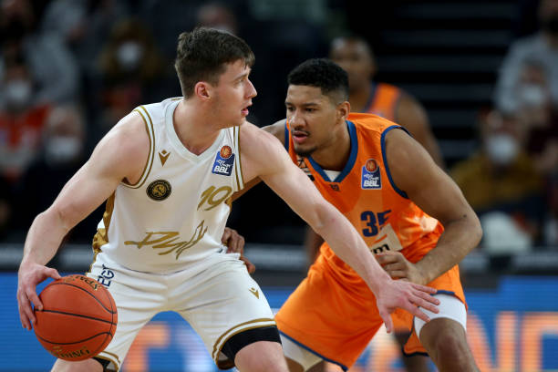 费尔南德斯 费尔南德斯